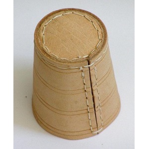 Kubek do gry w kości /84 mm